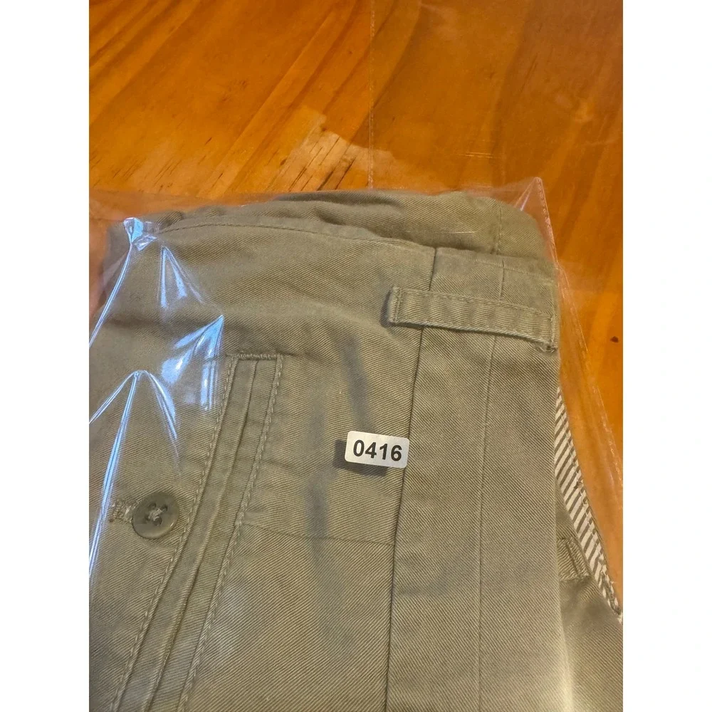 J. Crew Chino Shorts W‎ Size 6 Olive Green Weathered Classic Twill Cotton Preppy